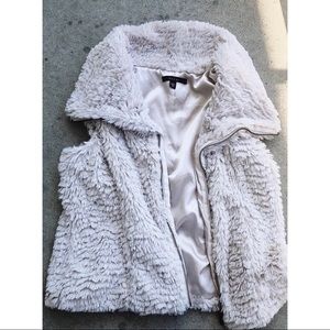 FEVER faux fur vest | medium | off white | cozy